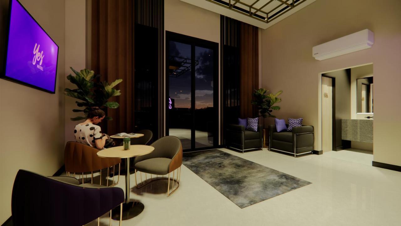Yes Hotel Pandi Bulacan Esterno foto