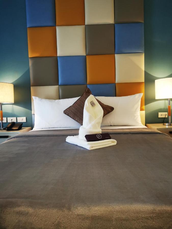 Yes Hotel Pandi Bulacan Esterno foto